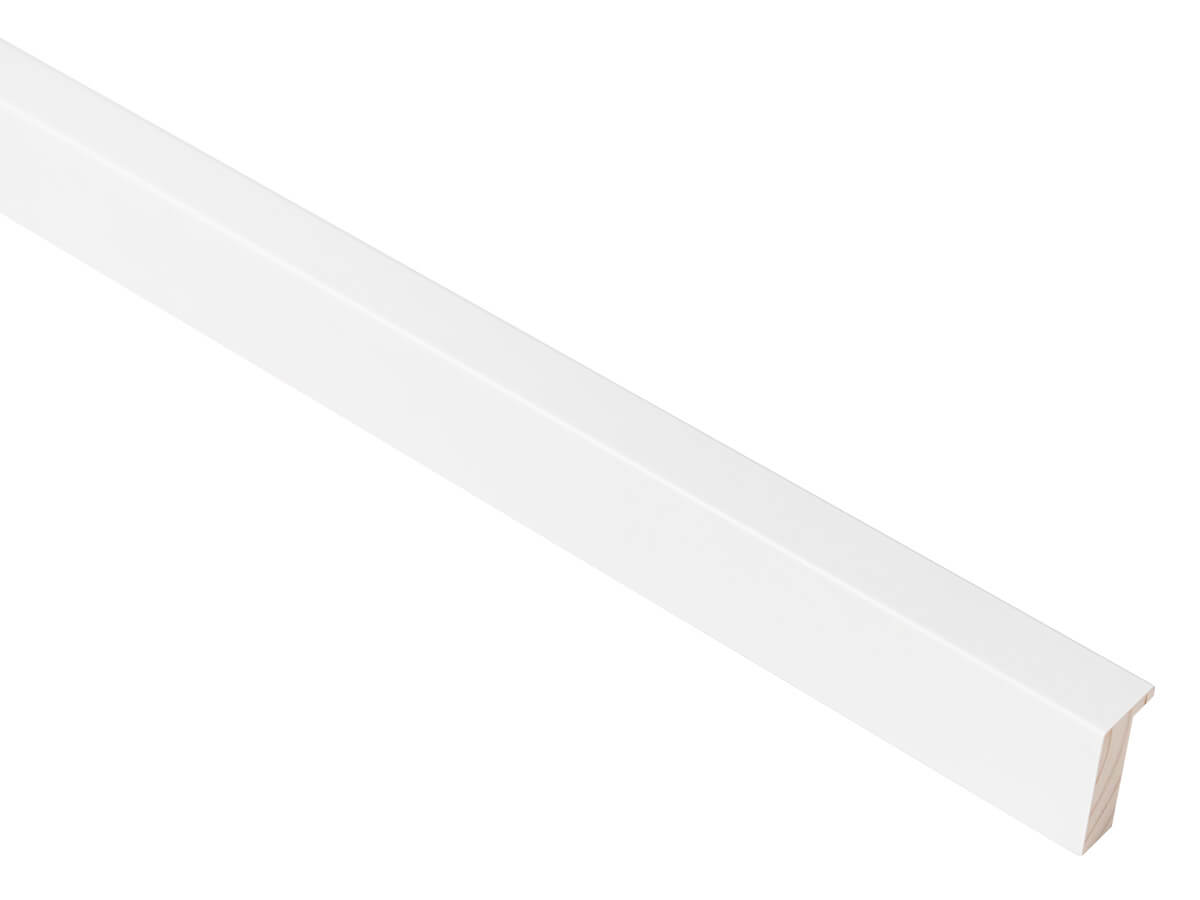 Mono Matt White 16mm picture frame moulding