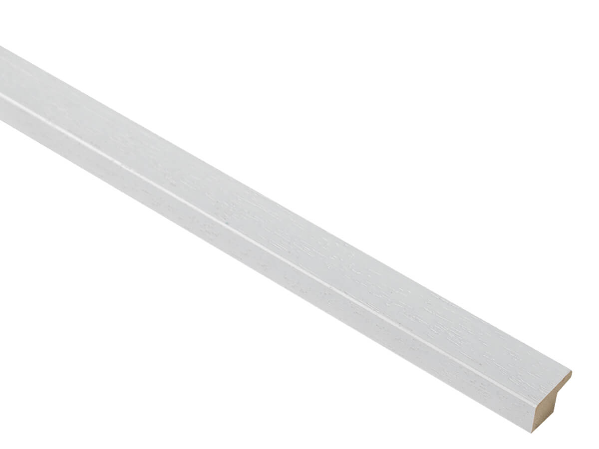 Domino White Open Grain 20mm picture frame moulding