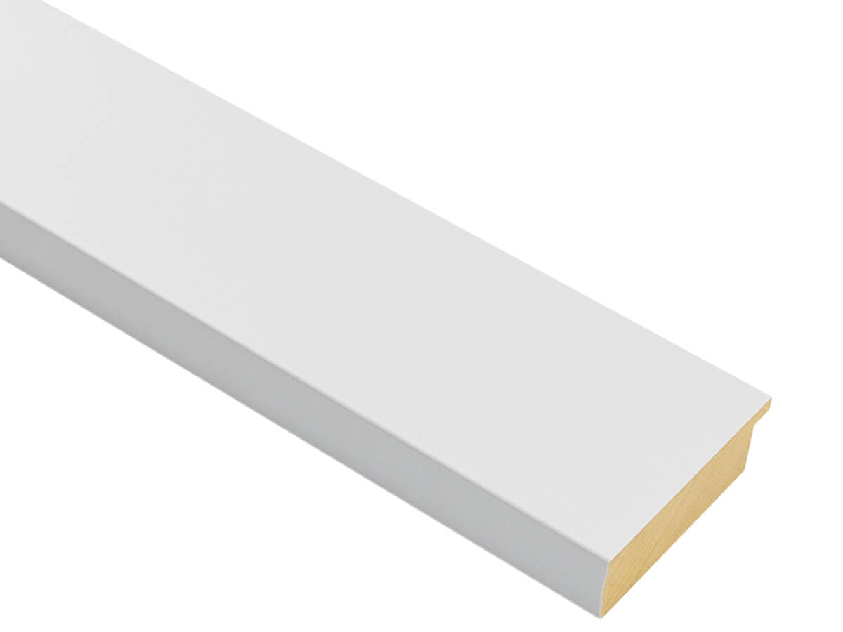 Mono Matt White 73mm picture frame moulding